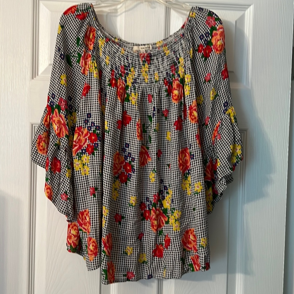 TRU SELF Off Shoulder Blouse - Size M